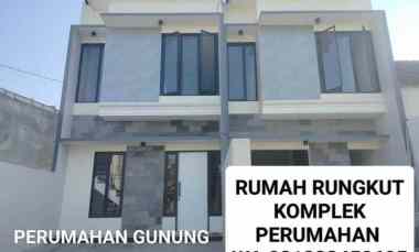 Rumah Dijual di GUNUNG ANYAR EMAS